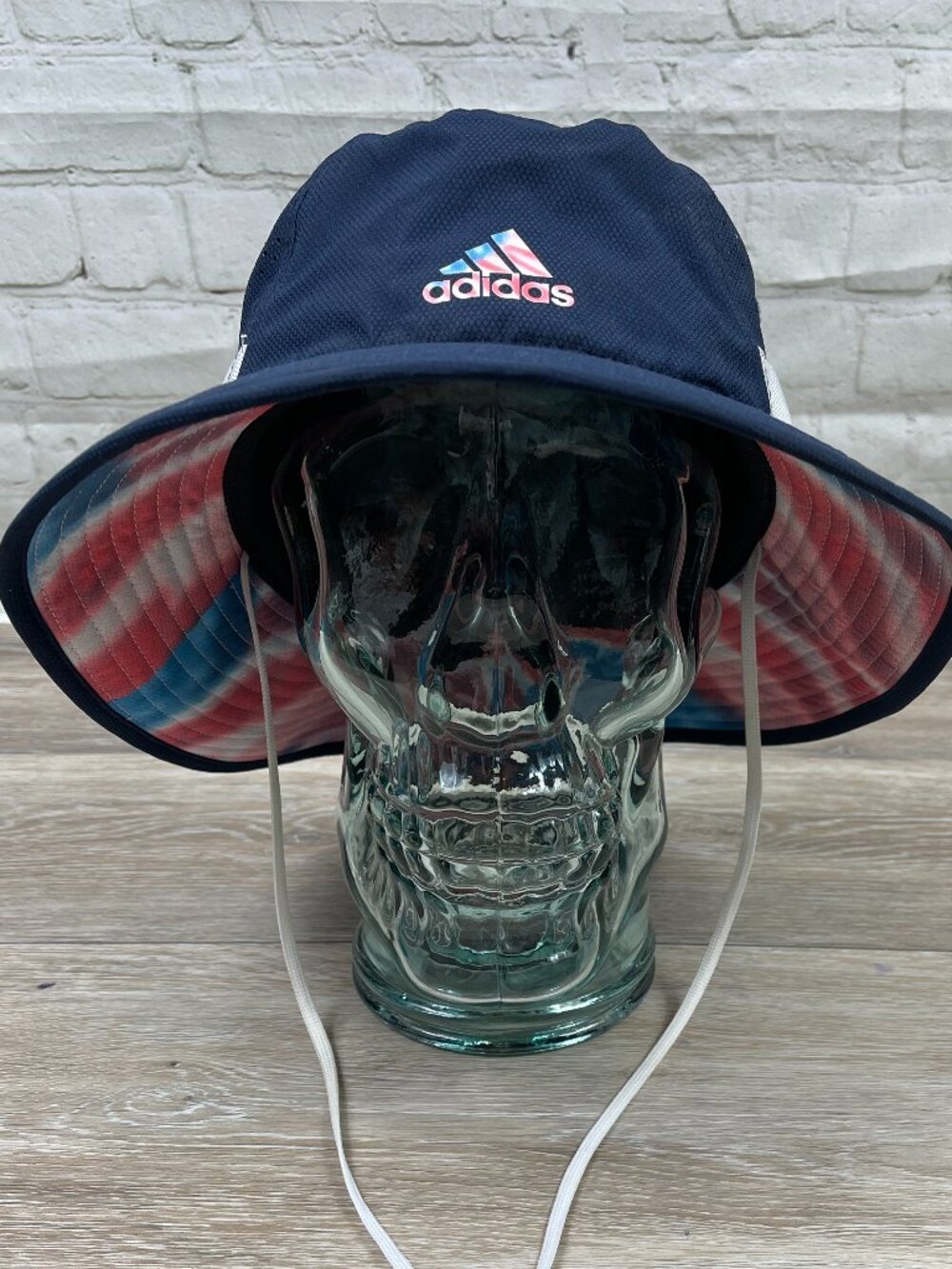 NEW ADIDAS AEROREADY Boonie Hat Adjustable Chin Strap Sun Bucket Hat